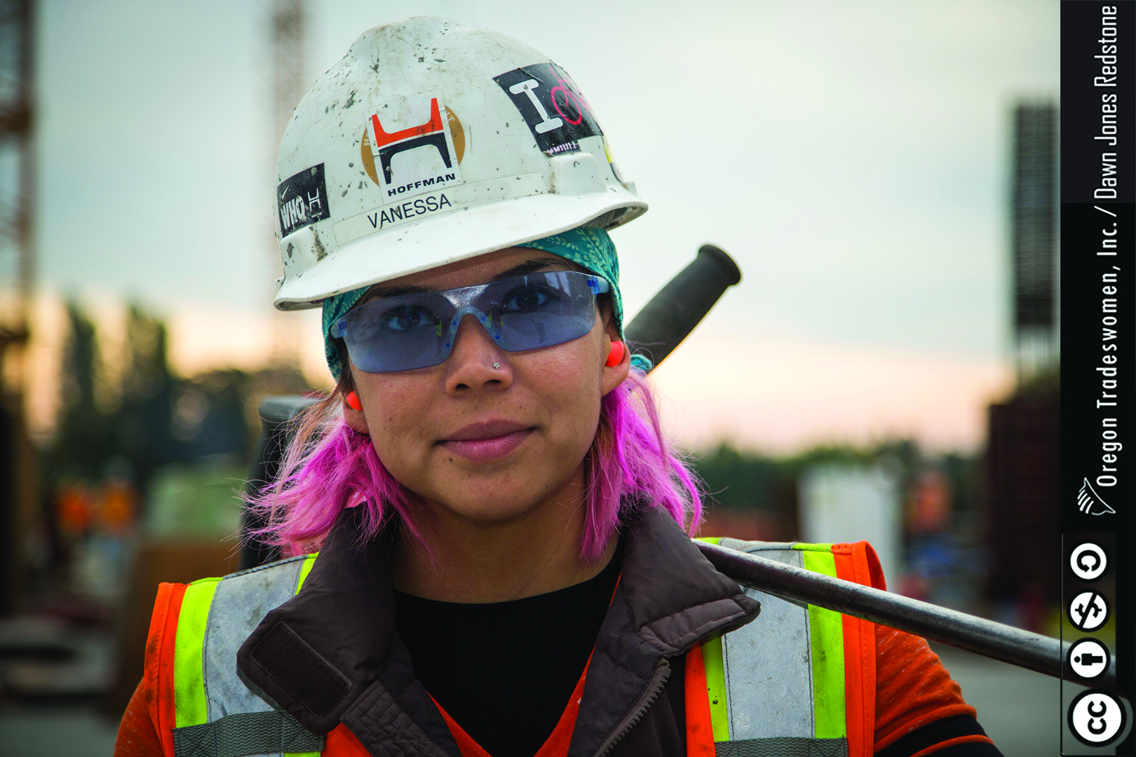 tradeswoman 6